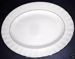 Gorham Arbor weiß Servierplatte 14" oval Blumenspitze USA $172 Neu ohne Karton - Bild 1 von 2