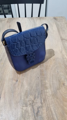 Borsa a tracolla Tory Burch McGraw finta pelle di coccodrillo borsa a mano blu tortora scamosciata