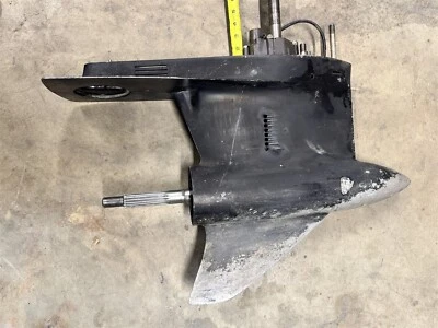 Mercury Mariner 7333A24 7333A42 Caja de cambios/unidad inferior 20" Bobs Nariz Cono - Usado Foto 1 de 4