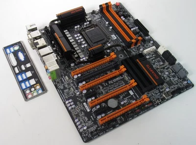 GIGABYTE GA-Z77X-UP7 Intel Z77 Desktop Motherboard LGA 1155 DDR3 E-ATX With IO - Image 1 of 4