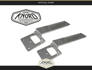 LAND ROVER DISCOVERY 2 REAR DOOR HINGE ASSEMBLY REAR BOOT HINGE ASSEMBLY PAIR - Picture 1 of 1