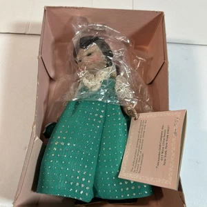 Madame Alexander 8" Serie Internacional FILIPINAS #554, 1978 en caja con etiqueta - Imagen 1 de 4