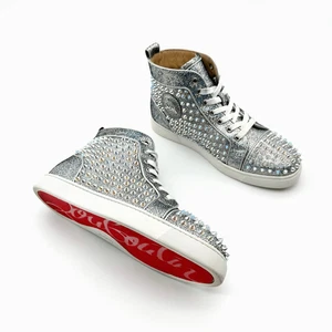 Zapatillas altas CHRISTIAN LOUBOUTIN Louis Orlato Mica Spike talla 39 con cordones - Imagen 1 de 12