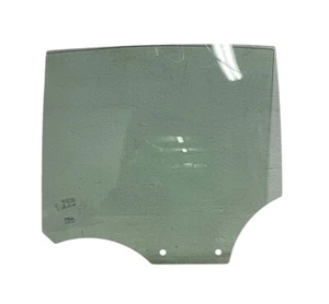CRISTALLO VETRO SCENDENTE POSTERIORE SINISTRO PEUGEOT 208 (II) 2020 - 9823170380 - Foto 1 di 3