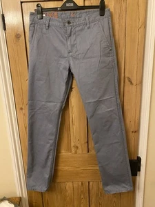 DOCKERS ALPHA khaki SLIM Trousers W32” L32” In Great Condition - Picture 1 of 24