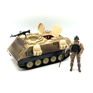 2005 Blue Box Elite Force M113 Desert Armored Vehicle Transport Tank w Figure - Picture 1 of 8