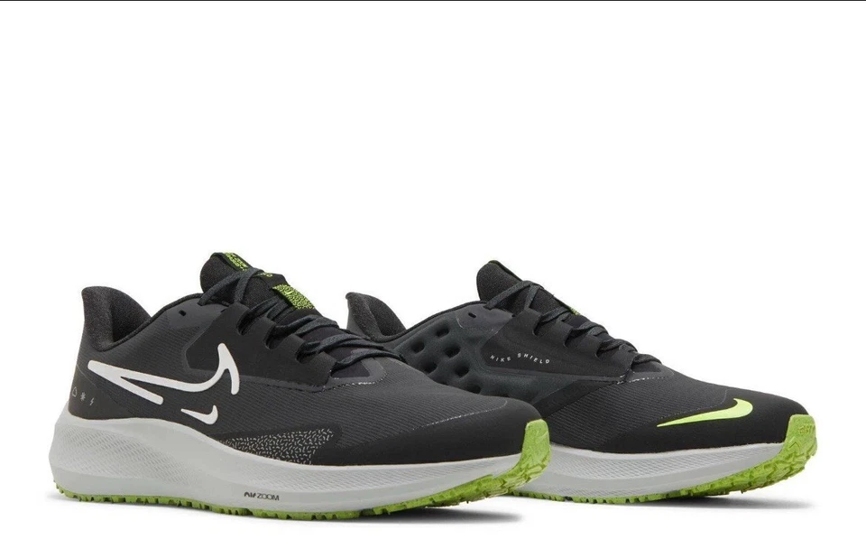 Nike Air Zoom Pegasus 39 Shield 'Black Dark Smoke Grey' DO7625-002 Men's size 7 - Image 1 of 4
