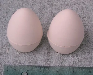 Ceramic Two Little Egg Jewel Boxes, fired to 04, ready for glaze or paint - Picture 1 of 4