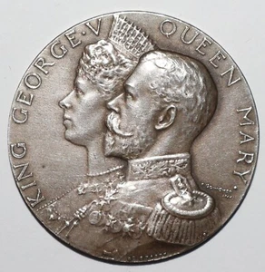 Medalla Conmemorativa Coronación Rey Jorge V y Reina María del Reino Unido 1911 - Imagen 1 de 2