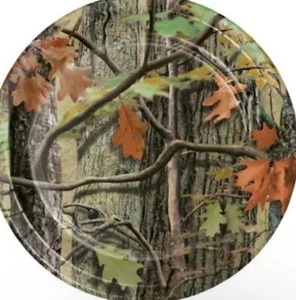 Hunting Camo 7 Inch Paper Plates 8 Per Pack Camouflage Birthday Party Tableware - Picture 1 of 2