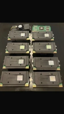 Lot of 9 Intel CPU Pentium II & III Slot 1 Processors. P2 / P3 - Image 1 of 2