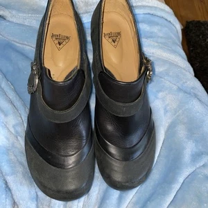JOHN FLUEVOG Hopefuls Faith silver Rose Buckle Shoes 10.5 - Picture 1 of 7