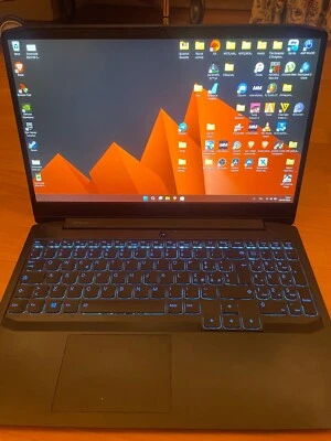 Lenovo IdeaPad Gaming 3 15ARH05 15,6" (16GB, AMD Ryzen 7 4800H, 512GB SSD + 1TB - Immagine 1 di 4