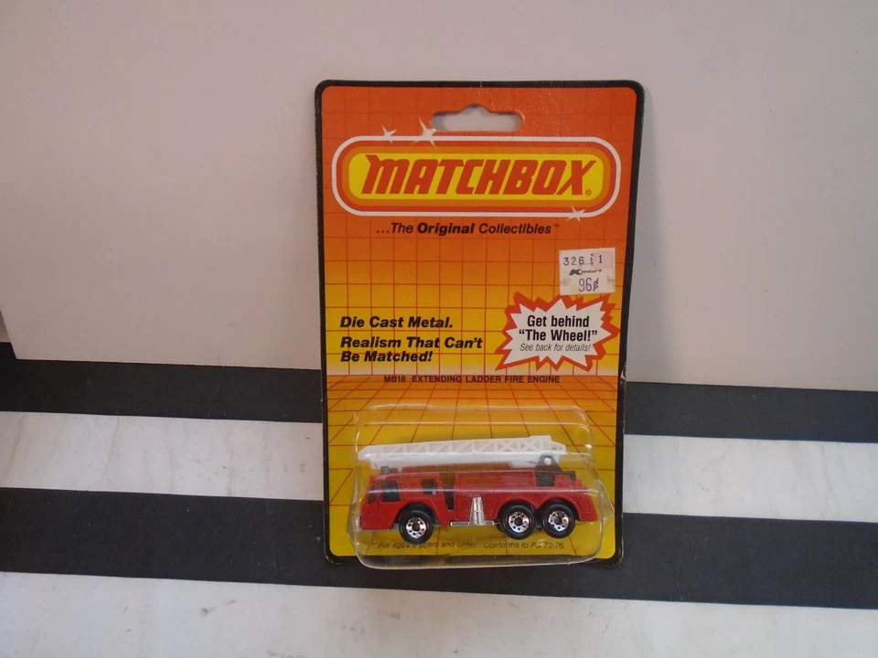 Matchbox 1/75 Superfast Series MB18 EXTENDING FIRE LADDER! MINT SEALED USA CARD! - Image 1 of 1
