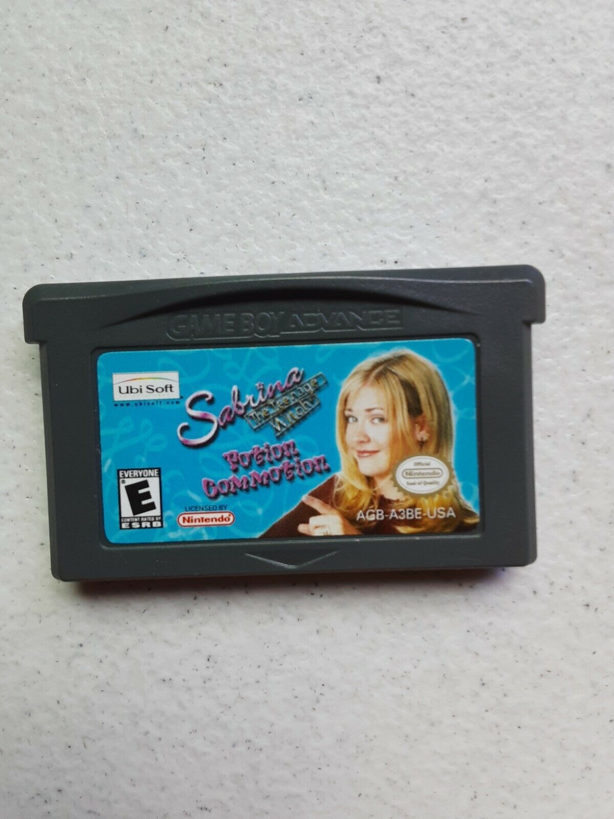 Nintendo Game Boy Advance Sabrina the Teenage Witch Potion Commotion Video Game