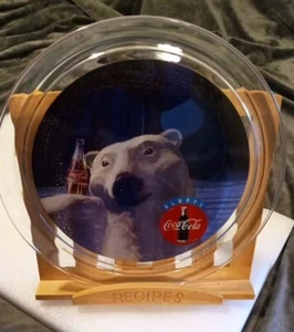 Bandeja para servir redonda de 13" Polar Bear Always Coca-Cola 1995 vintage - Imagen 1 de 6