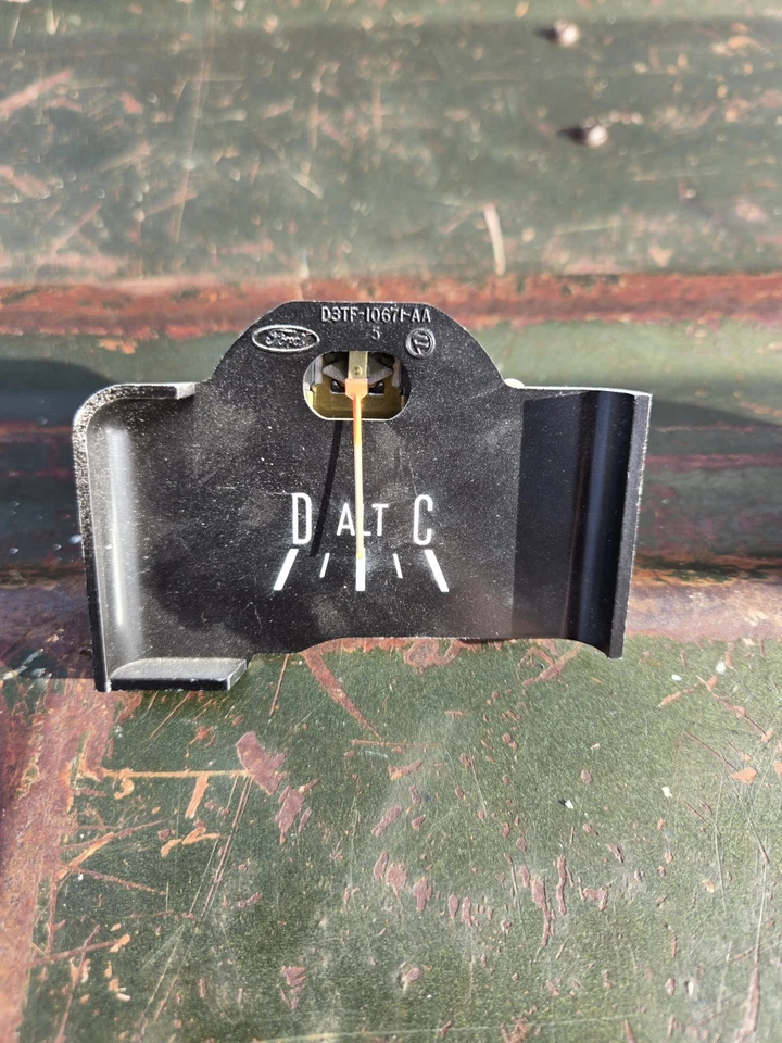 1973-79 F 100 150 250 350 Bronco Econoline indicador de voltaje OEM usado Foto 1 de 1