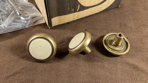 Lot of 50 NOS Vintage 1980s 1990s Kitchen Bathroom Cabinet Door Pull Knob Cover