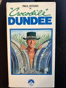 Crocodile Dundee VHS Video Tape VCR 1986 1 Paul Hogan Linda Kozlowski 75th RARE! - Picture 1 of 5