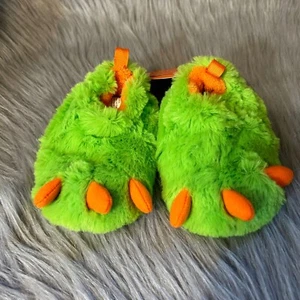 Wonder Nation Monster Claw Feet Slippers Baby Boys Size 3 Green Fluffy Shoes - Picture 1 of 6