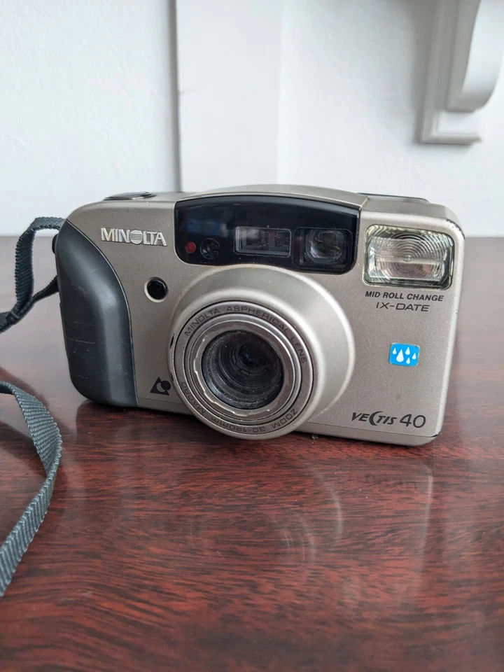 Minolta Vectis 40 Point And Shoot Camera Vintage 1997 30mm-120mm Zoom - UNTESTED - Image 1 of 4