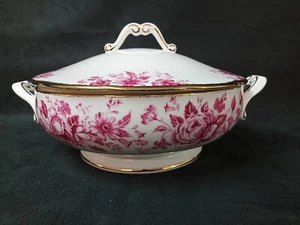 Royal Albert PARADISE RED Covered Vegetable Bowl - Picture 1 of 11