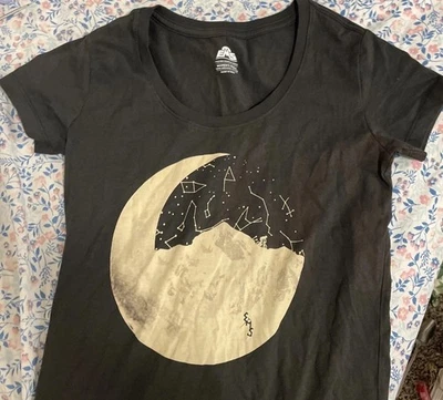 Eastern mountain sports  Shirt Size Small - Image 1 of 3