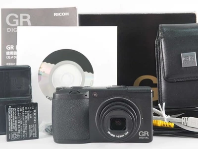 Ricoh GR Digital II 10.1MP digital Camera 3026 Shots w/ Box [Top Mint] #Z4788A - Image 1 of 4