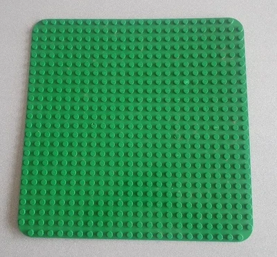 LEGO Duplo große grüne Platte Grundplatte 38x38cm 24x24 Noppen - Bild 1 von 3