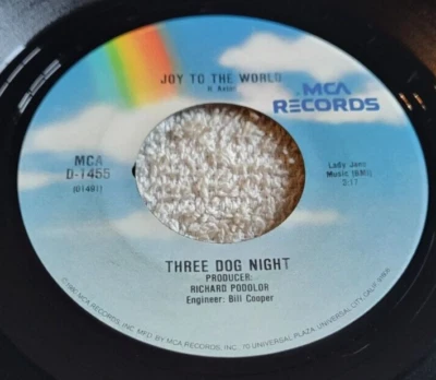 Three Dog Night – Joy To The World / I Can Hear You Calling 45 RPM Record 7" - Image 1 of 4