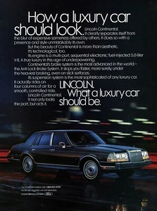 1989 Lincoln Continental "How a Luxury Car Should Look" Original Color Print Ad - Picture 1 of 1