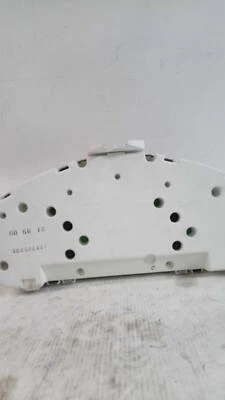 2011 VOLVO 70 SERIES Speedometer Gauge OEM Blue 122K Miles NJ25-17395-436140 - Image 1 of 4