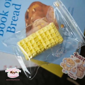 Wafer Taba Squishy Giocattolo per Sollievo dallo Stress in Materiale Morbido, Idea Regalo Perfetta - Foto 1 di 7