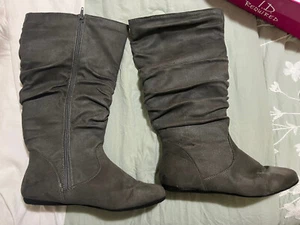 I.D. Erforderliche Raketenstiefel - Bild 1 von 8