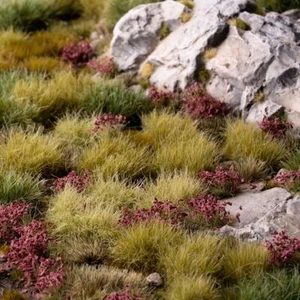 Gamers Grass Dark Purple Flowers Wild Tuft (Wargame / Model Basing) - Picture 1 of 3