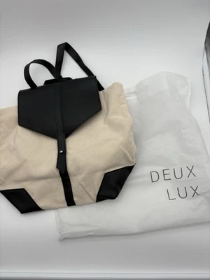 Mochila Deux Lux de Lona e Imitación Cuero Beige Borde Negro Nueva con Bolsa Antipolvo Foto 1 de 4