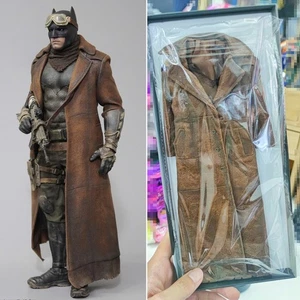 DAFTOYS Knightmare Bruce Wayne Ben 1/6 cappotto sciarpa set accessorio figura F011 - Foto 1 di 4