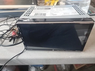 DUAL XDCPA9BT 7" Multimedia AV Receiver W/Apple CarPlay & Android Auto & Wiring - Image 1 of 4