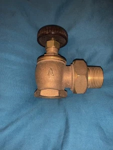 American 1" 90 degree  valve with rubber seat - Picture 1 of 8