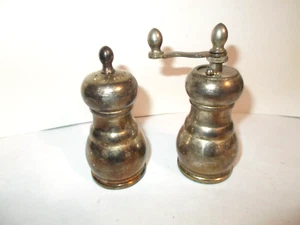 Vintage Pewter Set 4" Salt Shaker & 4.5" Pepper Grinder Heavy 10oz. / 11.4oz. - Picture 1 of 5