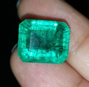 Natürlicher grüner Smaragd 8,67 ct lose zertifizierter Edelstein Smaragdform transparent - Bild 1 von 8
