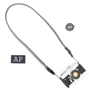 Cinturino per fotocamera intrecciato grigio antracite di apmots - Paracord imbracatura a spalla - Foto 1 di 7