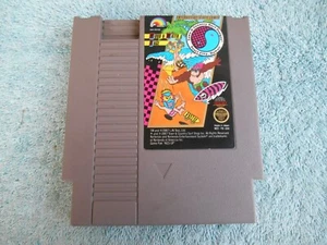 DE COLECCIÓN 1988 T&C SURF DESIGNS NINTENDO NES CLASSIC. ¡LIMPIO PERO SIN CAJA NI MANUAL! - Imagen 1 de 7