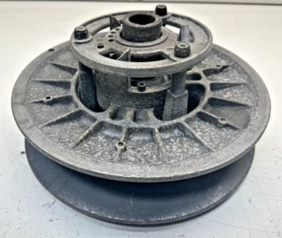 Embrague de accionamiento secundario motor moto de nieve Arctic Cat Ext 580 1995 fabricante de equipos originales Foto 1 de 4