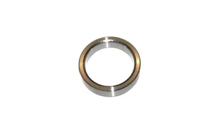 GENUINE Rear Inner Bearing Retainer For Toyota Landcruiser HDJ100 4.2TD (98-07) - Picture 1 of 1