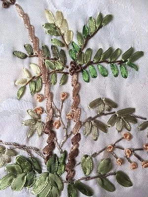 Designables Oasis One Valance Scalloped Floral Embroidery 45" W X 18" L NEW - Image 1 of 4