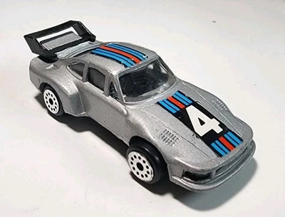 Vintage Zee Toys Zylmex D55 Prata #4 Porsche 935 Turbo 1/64 Diecast/Plástico - Imagem 1 de 4