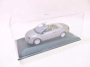 MINICHAMPS 433088960 '2008 FORD FOCUS COUPE CABRIOLET' LUNAR SKY. 1:43 MIB/BOXED - Picture 1 of 5