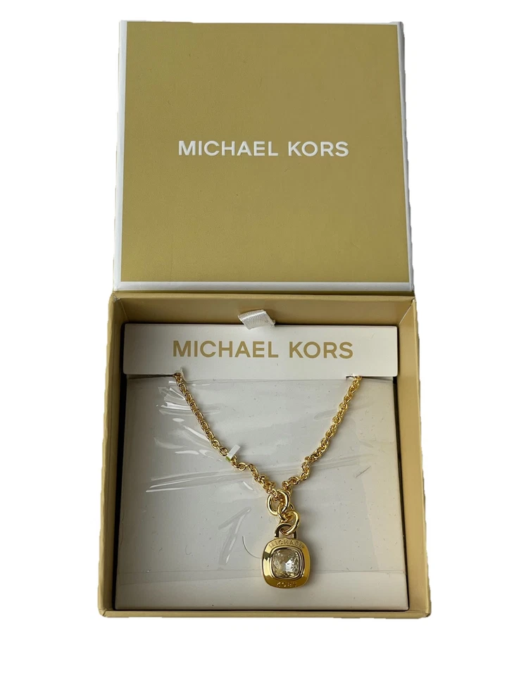 Hermoso collar colgante de latón tono dorado MKJX8133710 MICHAEL KORS MKJX8133710 Foto 1 de 4