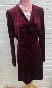 Neu M&S Collection Samtkleid UK 14 L tiefrot Nieten Faux Wickel V-Ausschnitt Party - Bild 1 von 10
